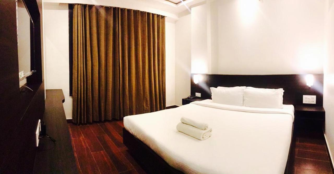 Hotel Al-Towheed Ajmer Bagian luar foto